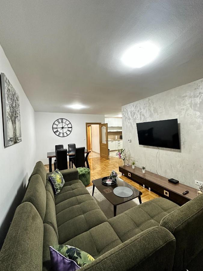 Apartman Erna Σαράγεβο Εξωτερικό φωτογραφία
